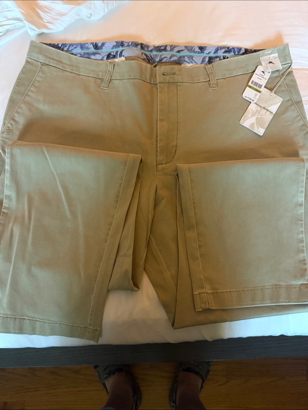 Tommy Bahama NWT Khaki Borcay Flat-Front Chino Pants